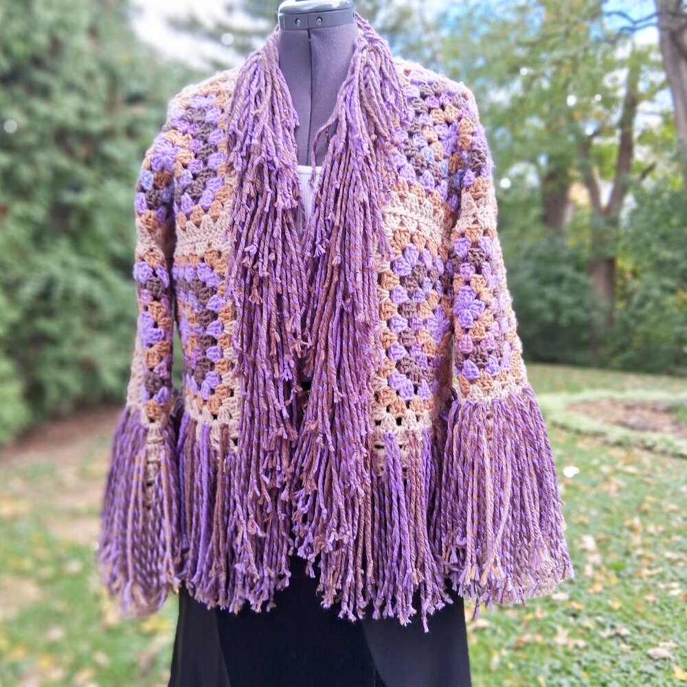 Super Fringe Granny Square Sweater L/XL - Picture 7 of 14